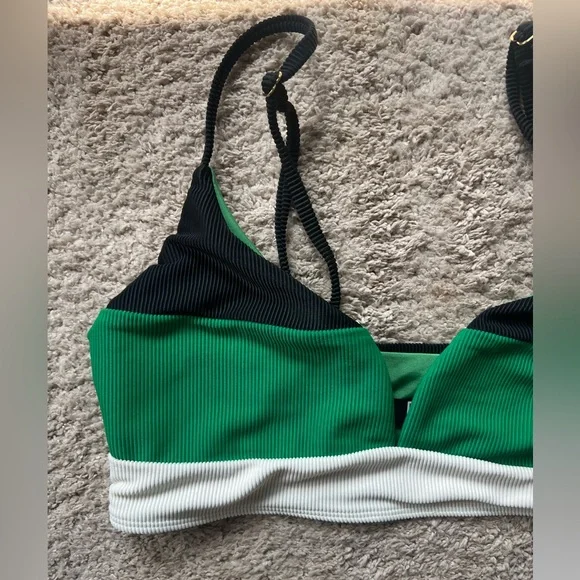 New Beach Riot Riza top + Alexis bikini size L - Picture 5 of 11